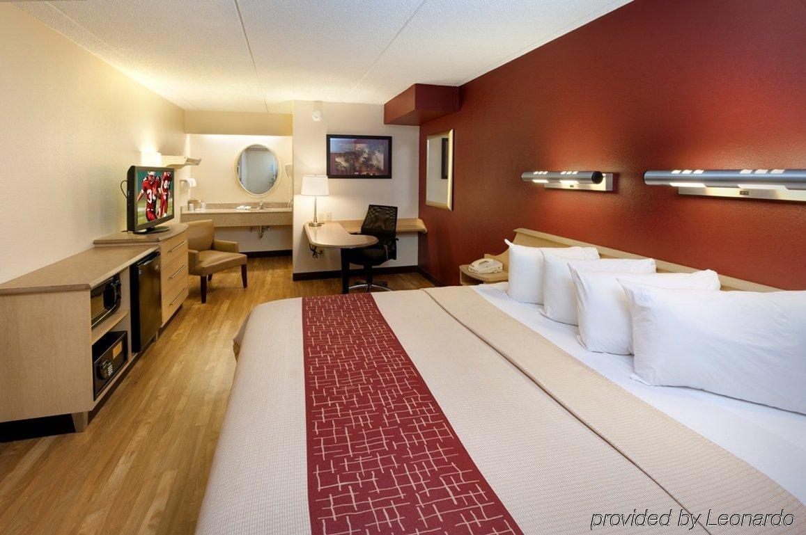 Red Roof Inn Tampa Fairgrounds - Casino Mango Eksteriør billede