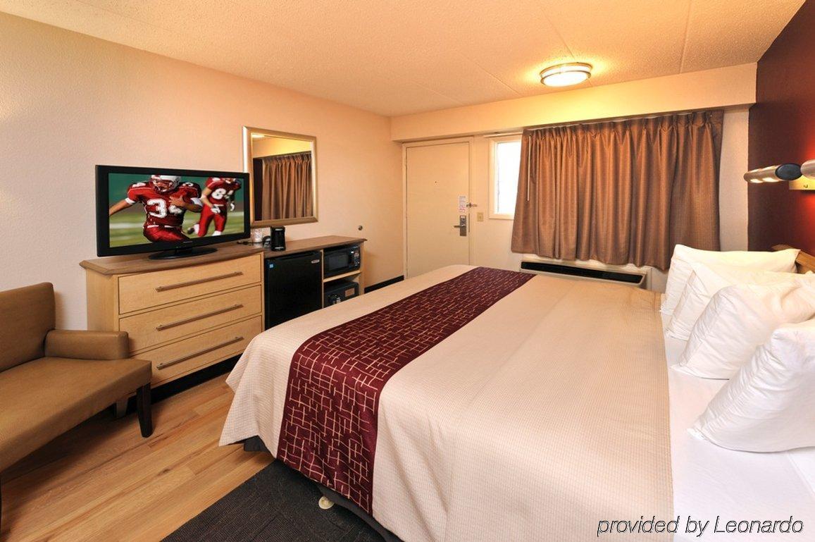 Red Roof Inn Tampa Fairgrounds - Casino Mango Eksteriør billede